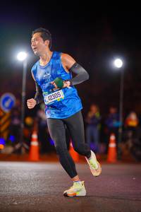 BIB: 42305
                            <button type="button" onclick="openModal(21532768)" class="btn btn-primary btn-sm float-right btn-popup" data-toggle="modal" data-target=".modal-high-quality">
                        <i class="fas fa-shopping-cart"></i> Add to Cart
                    </button>
                                            <button type="button" onclick="isThisMe(21532768, true)" class="btn btn-success btn-sm float-right btn-popup btn-isme hidden" data-toggle="tooltip" data-placement="bottom" title="นี่คือรูปของคุณใช่ไหม คลิกที่นี่เพื่อเอาเข้าอัลบั้ม">
                        <i class="fas fa-plus"></i> Add to album
                    </button>
                    <button type="button" onclick="isThisMe(21532768, false)" class="btn btn-warning btn-sm float-right btn-popup btn-isnotme hidden">
                        <i class="fas fa-ban"></i> Remove from album
                    </button>